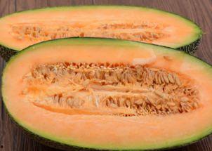 乡下人吃哈密瓜视频大全,揭秘乡下人吃哈密瓜的欢乐时光