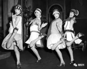 红玛丽吃瓜少女视频,揭秘网红幕后生活