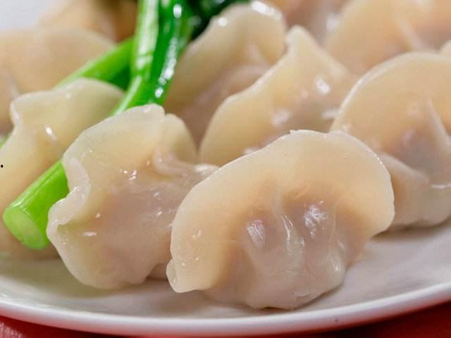 泗水水饺店吃瓜视频曝光,揭秘后厨卫生真相